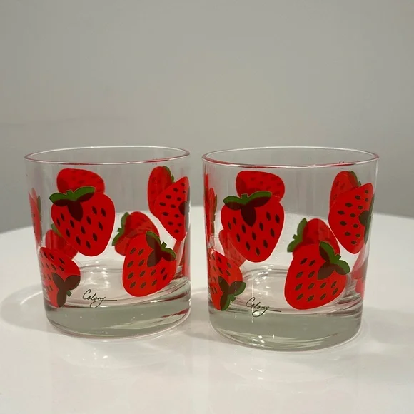 Colony Glass Strawberry-Patterned Tumblers - Picture 6 of 10